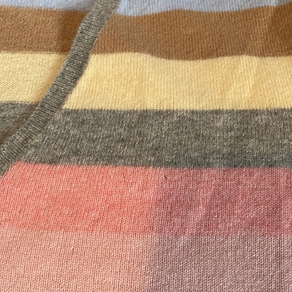 Brooks Brothers Striped Cashmere Sweater. - Picture 7 of 8